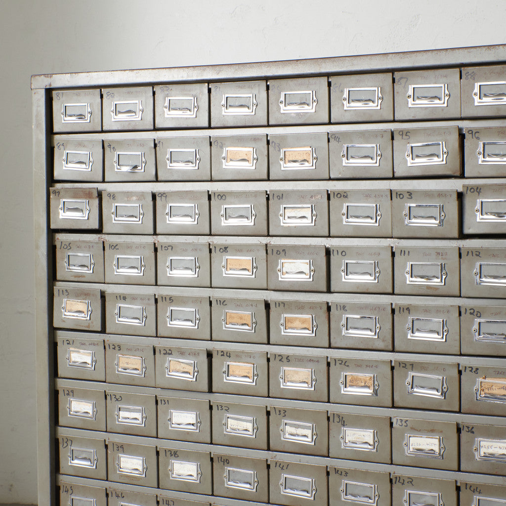 ヴィンテージ メタル ツールキャビネット｜rocca rocca