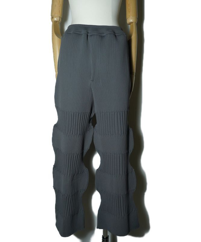 50% CFCL FLUTED PANTS 1 col.DARK GRAY - rollot