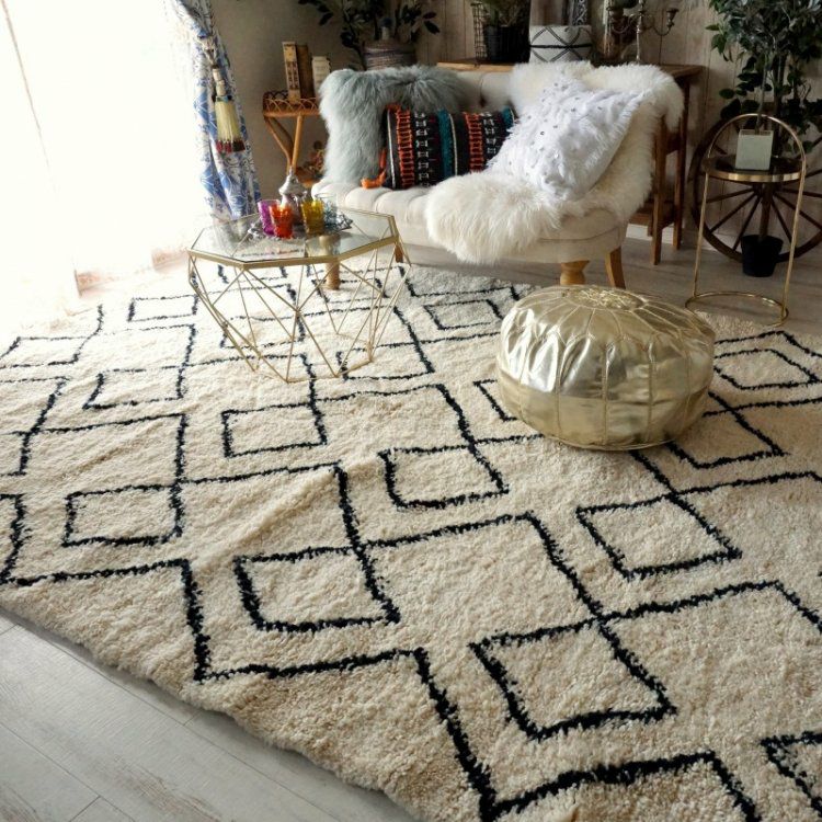 世界に1枚だけ！モロッコ直輸入のウール100％ハンドメイドベニワレン