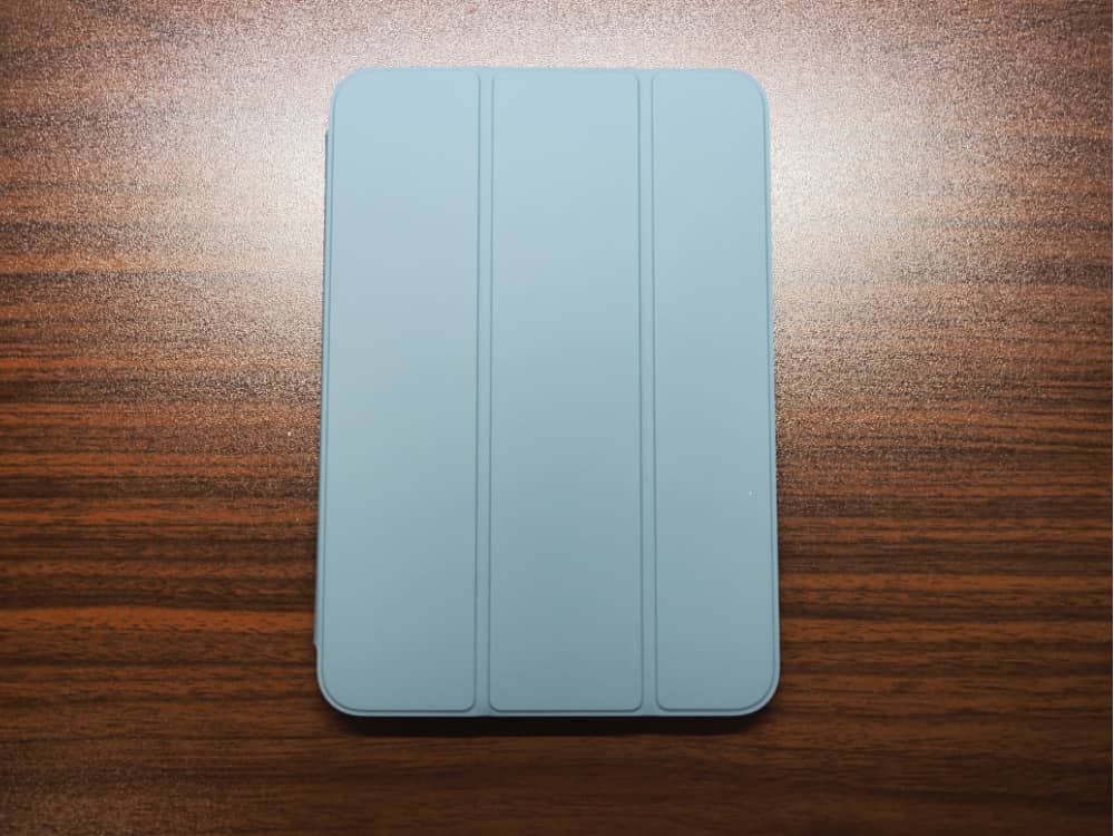 iPad mini 7 Smart Folio レビュー｜純正ケースのハイクオリティな質感
