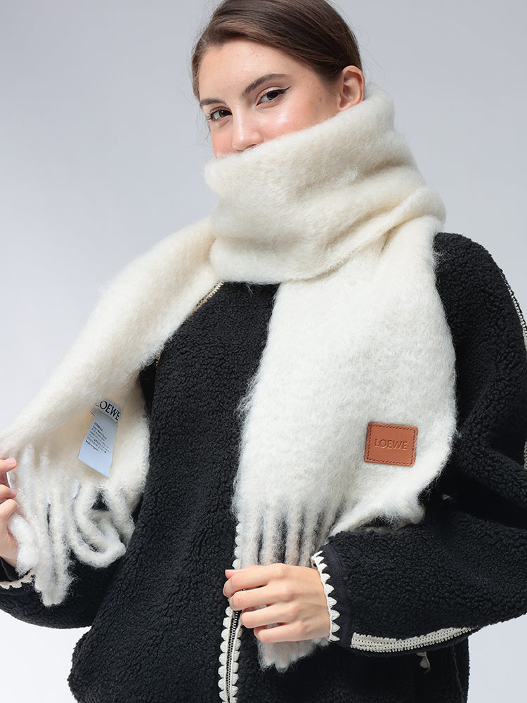 LOEWE (ロエベ) モヘヤ混 レザーパッチ 無地 マフラー LELFSA6SS1X05