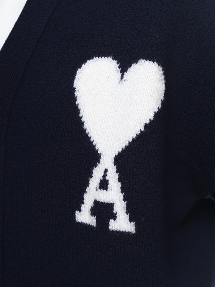 AMI PARIS (アミパリス) 胸ロゴ ニット カーディガン Ami de Coeur
