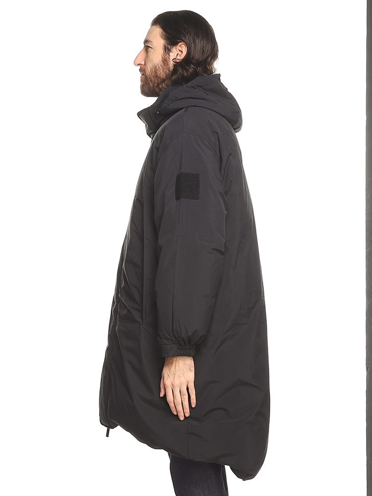 EMPORIO ARMANI (エンポリオ アルマーニ) フード収納 フルジップ