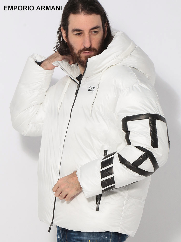 EMPORIO ARMANI (エンポリオアルマーニ) 袖BIGロゴ フルジップ 中綿