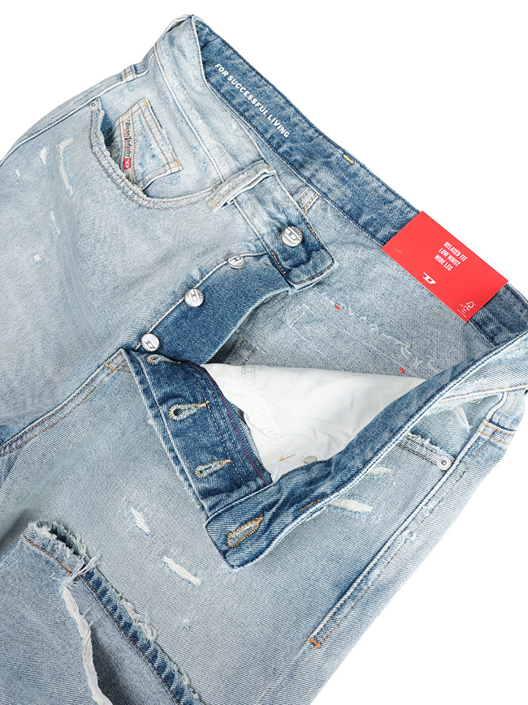 DIESEL (ディーゼル) ダメージ加工 ボタンフライ デニム ジーンズ D