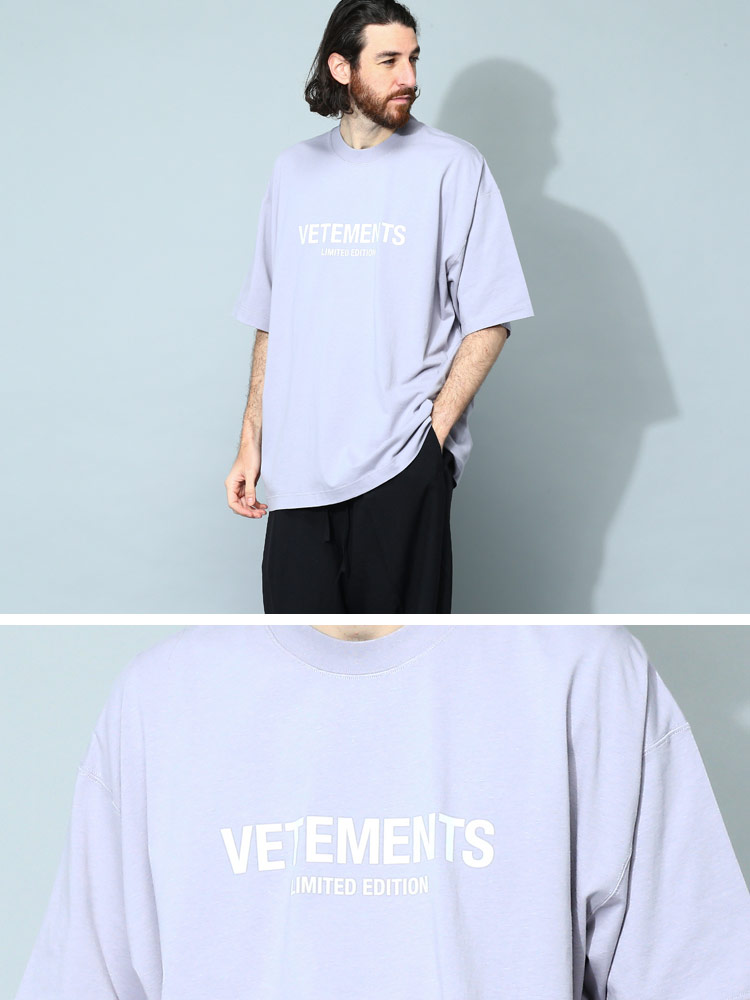 VETEMENTS (ヴェトモン) ロゴプリント クルーネック 半袖 Tシャツ
