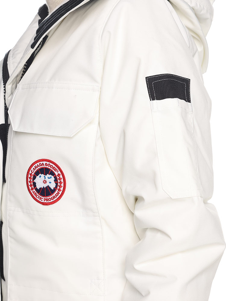 CANADA GOOSE (カナダグース) フード フルジップ ダウンジャケット