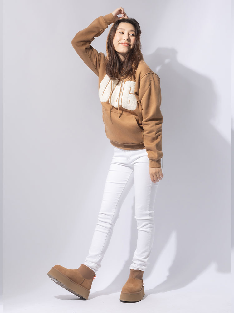 UGG (アグ) ボアロゴ 裏起毛 プルオーバー パーカー UGGL1144506