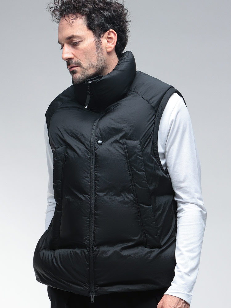 Y-3 (ワイスリー) スタンド フルジップ ダウンベスト Y3JX7281 メンズ