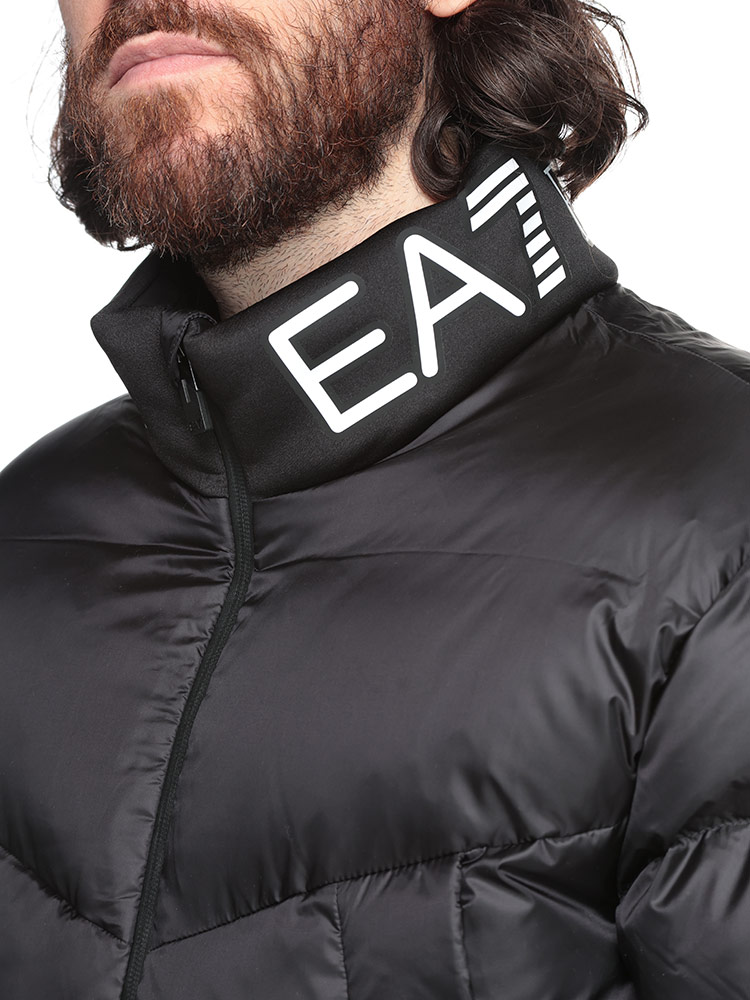 EMPORIO ARMANI (エンポリオアルマーニ) ネックロゴ フルジップ ダウン