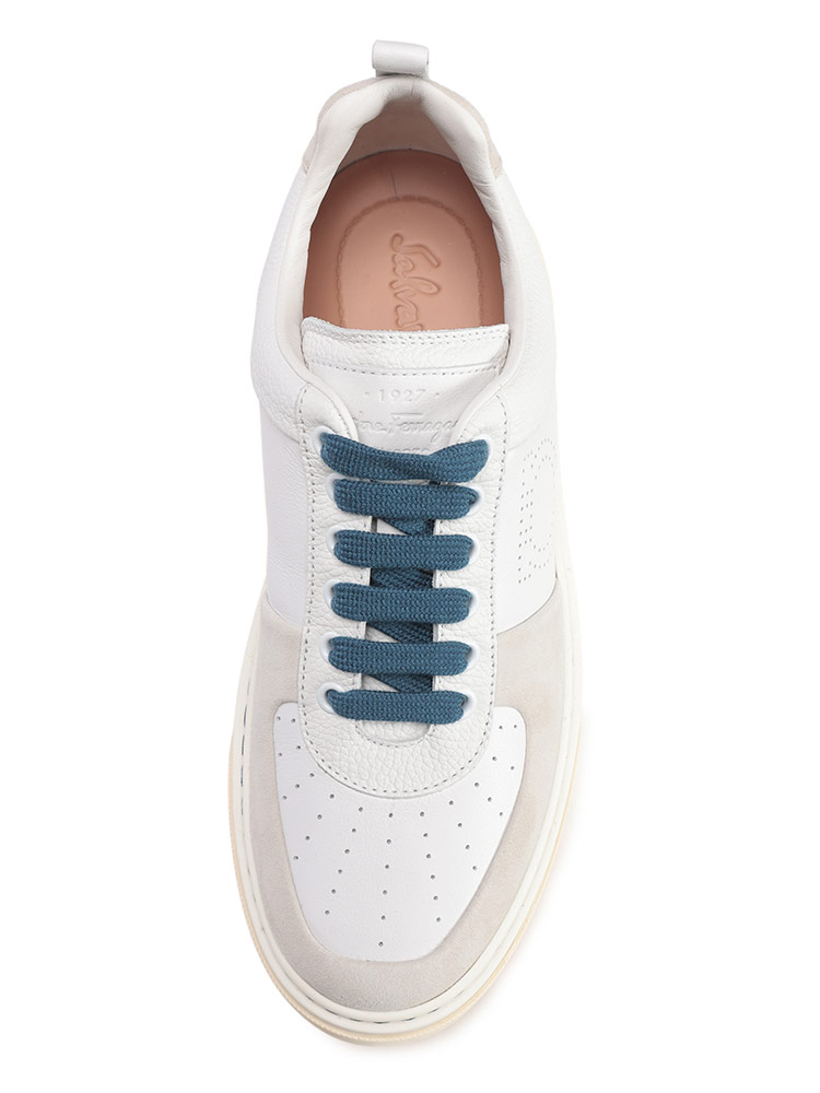 Salvatore Ferragamo (サルヴァトーレフェラガモ) パンチング