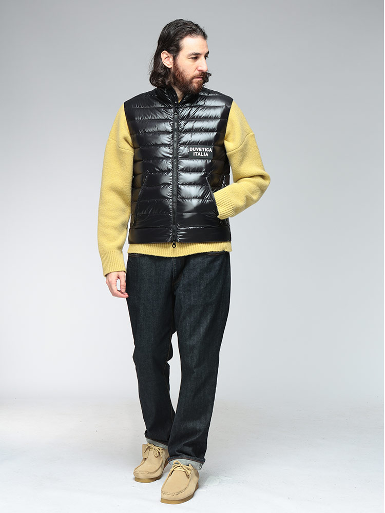 DUVETICA (デュベティカ) シャイニー フルジップ ライトダウン ベスト