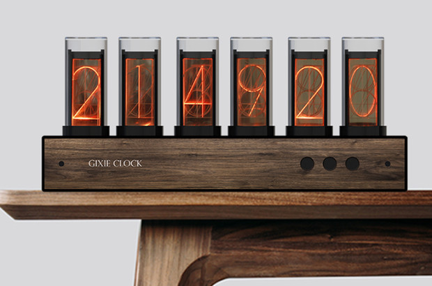 モダンだけどどこか懐かしい。LEDニキシー管で時を刻む時計「Gixie Clock」