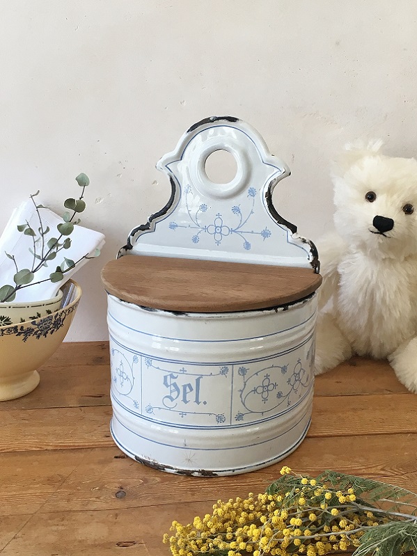 フランスサキソニー柄セルボックスはかわいいアンティークネット