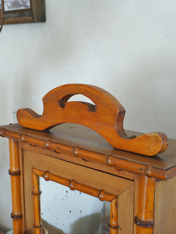 フランスバンブードールキャビネットはかわいいアンティークネット