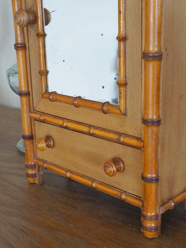 フランスバンブードールキャビネットはかわいいアンティークネット