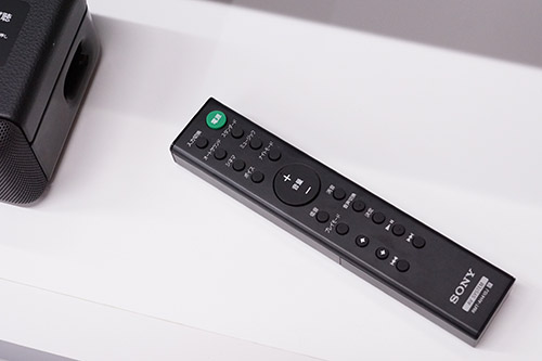 お手軽設置でテレビの音をイイ音で！ソニー サウンドバー「HT-S200F