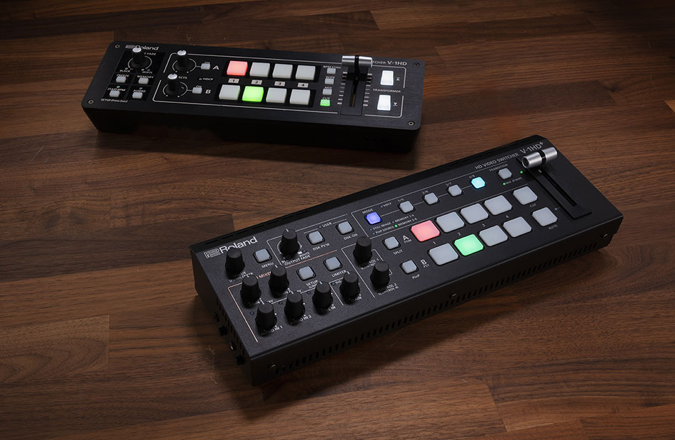 Roland(ローランド) V-1HD + ビデオスイッチャー(V-1HD+): モニター