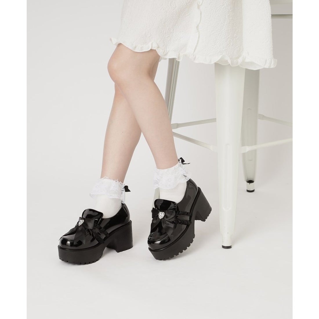 シーエス ティーアンドピー csT&P キラキラストーン付きリボン厚底