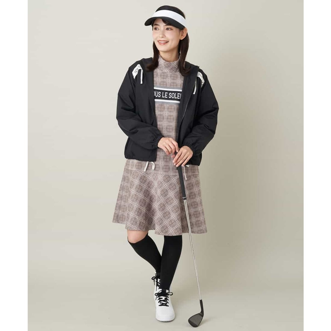 アー・ヴェ・ヴェ a.v.v ゴルフウエア モックネックフレアワンピース