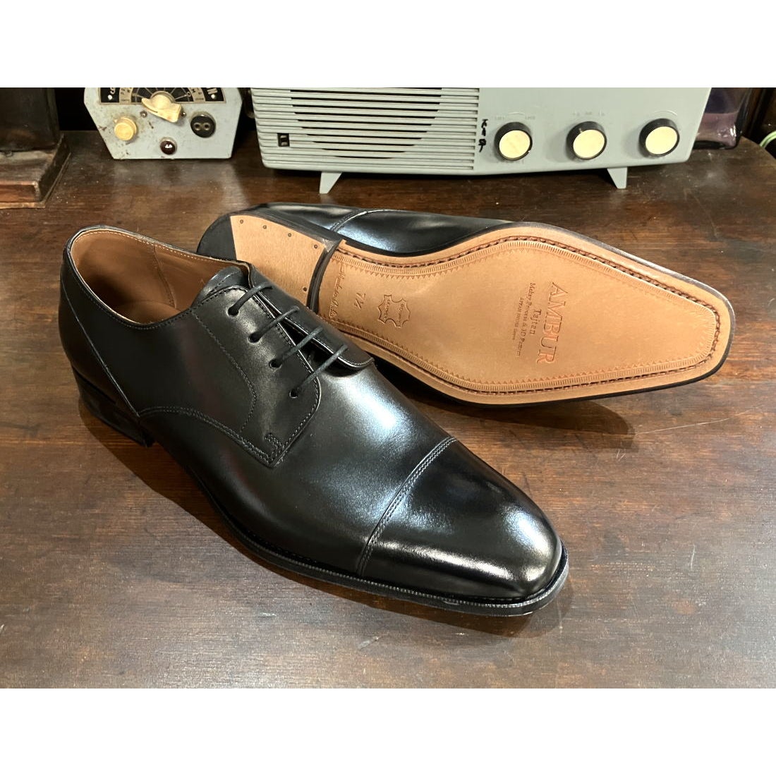 レザーソール 360°フルマッケイ製法 外羽根ストレートチップ