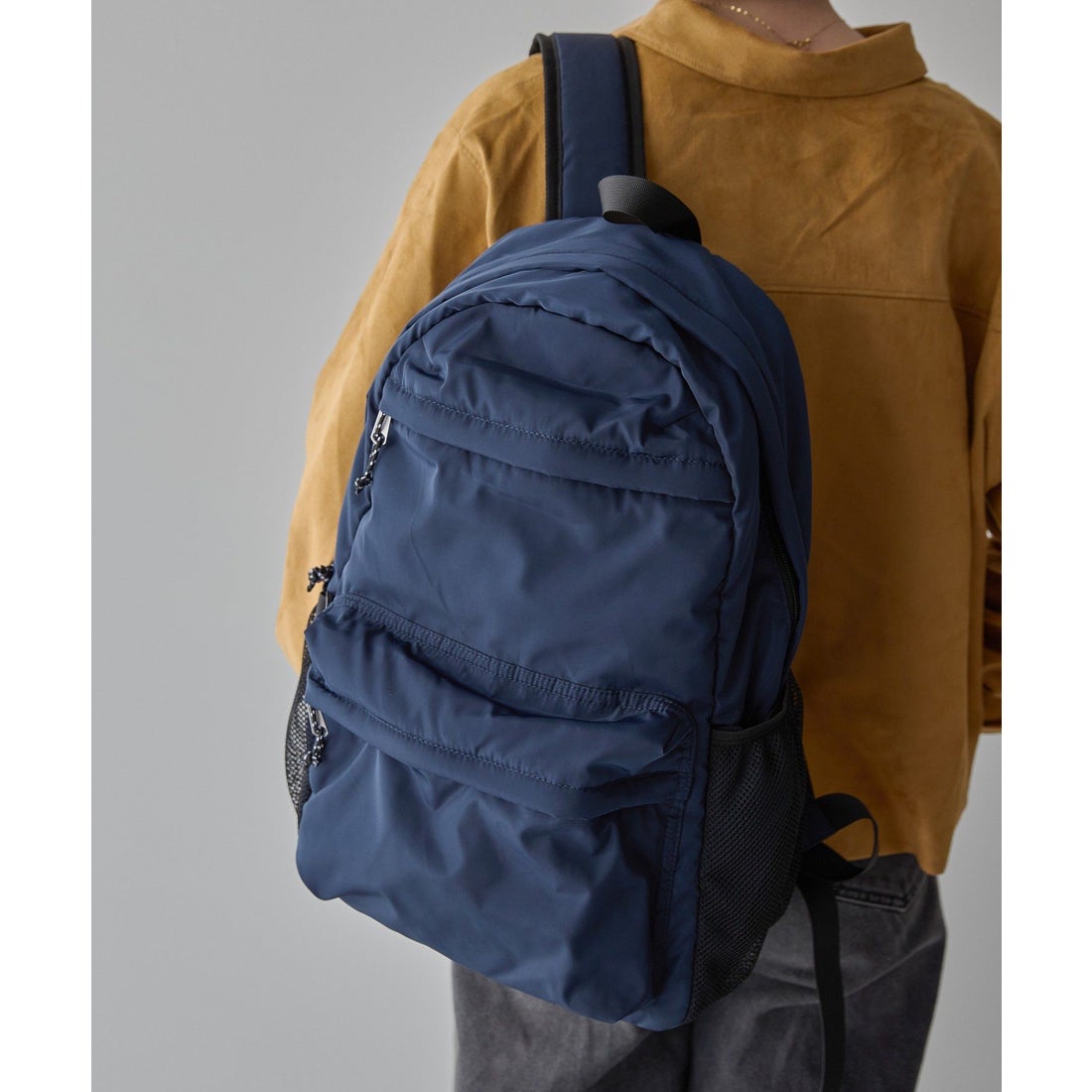 アメリカンホリック AMERICAN HOLIC 多機能リュック （グレー