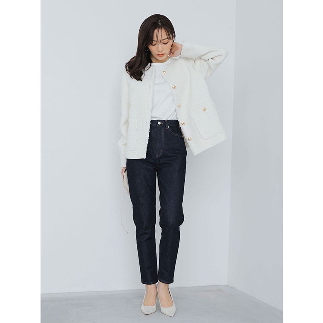 アニュアンス anuans クロップドテーパードデニムパンツ （INDIGO