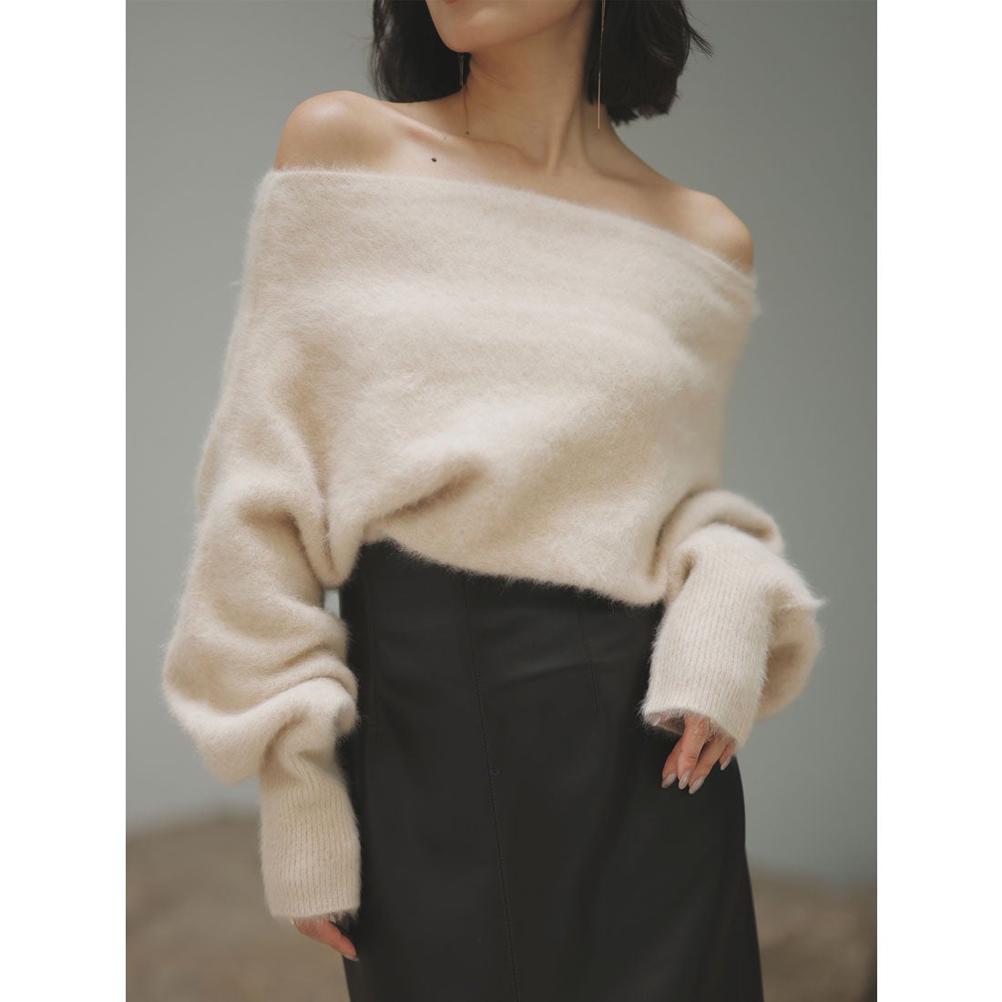 アニュアンス anuans ラクーンフォックスオフショルニットプルオーバー