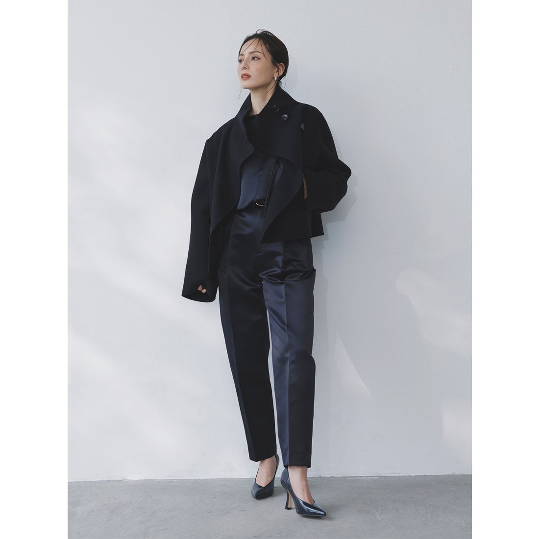 アニュアンス anuans スタンドネックリバーショートコート （WHITE