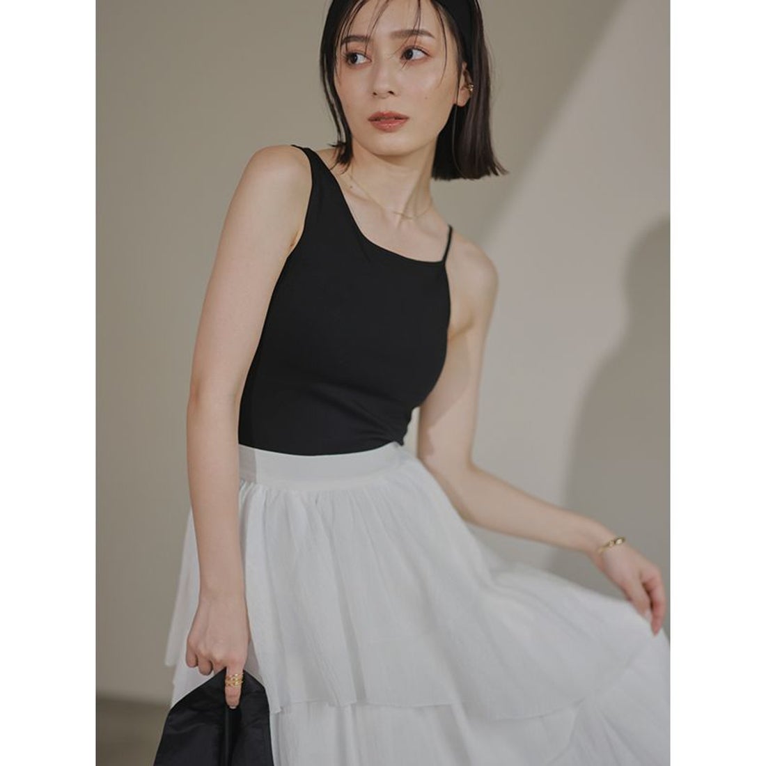 アニュアンス anuans イレギュラーティアードボリュームスカート