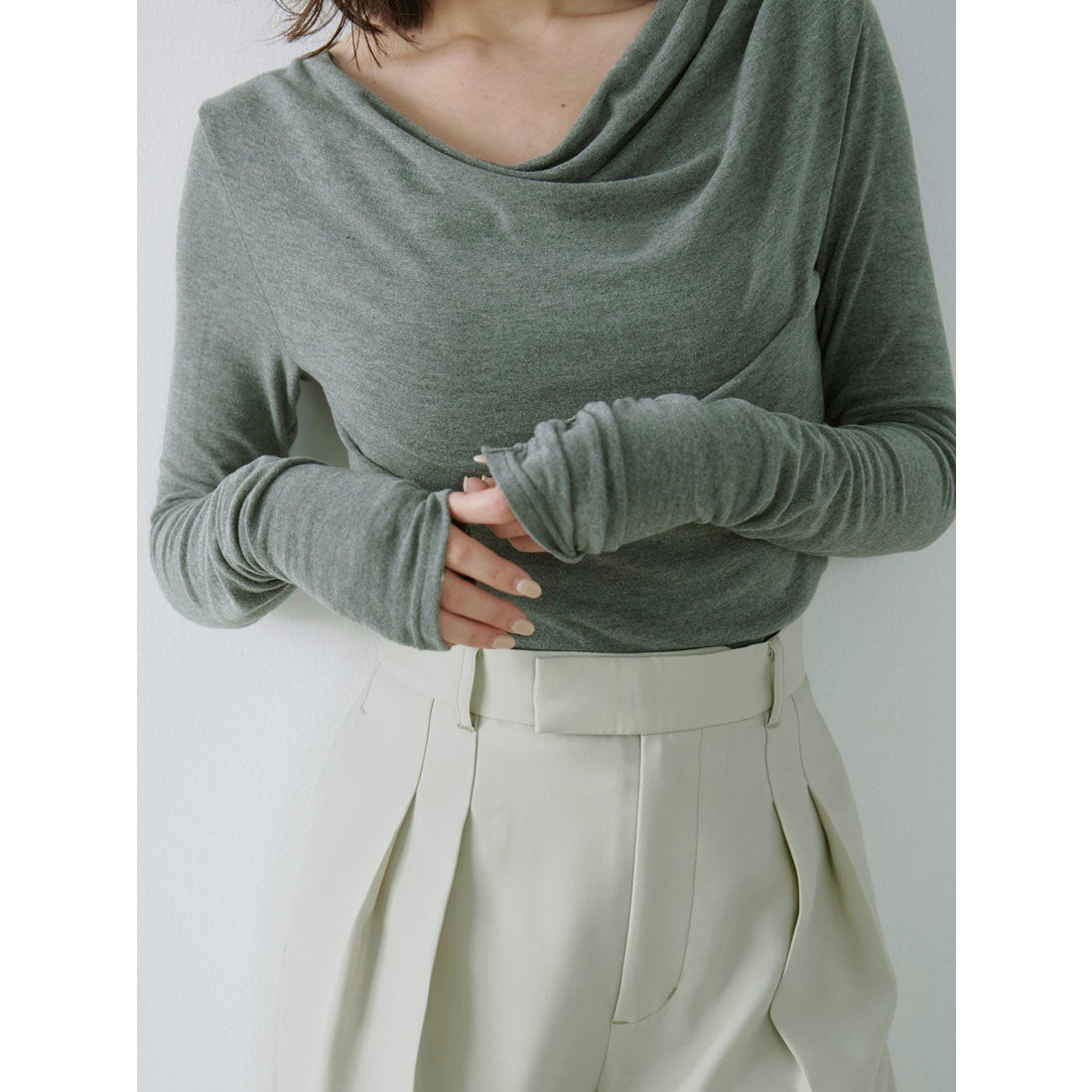 アニュアンス anuans ギャザードレープカットトップス （BEIGE