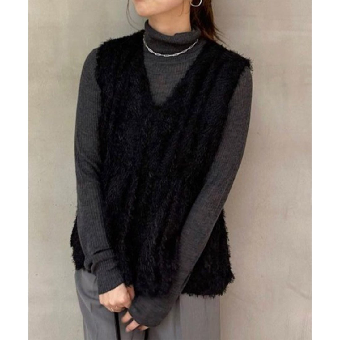 アニュアンス anuans フリンジジャガードバルーンヘムブラウス （BLACK