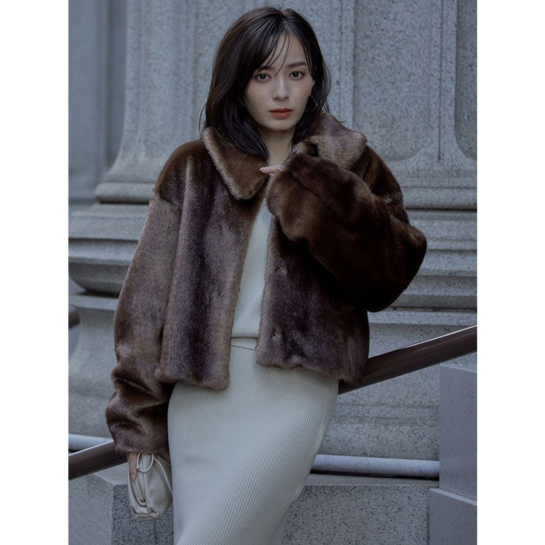 アニュアンス anuans ステンカラーショートファーコート （BROWN） -靴
