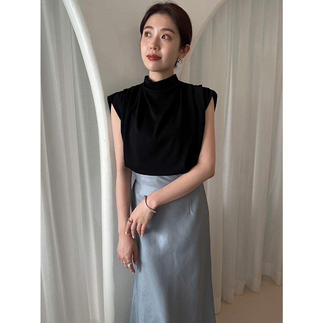 アニュアンス anuans シャイニーサテンナロースカート （IVORY