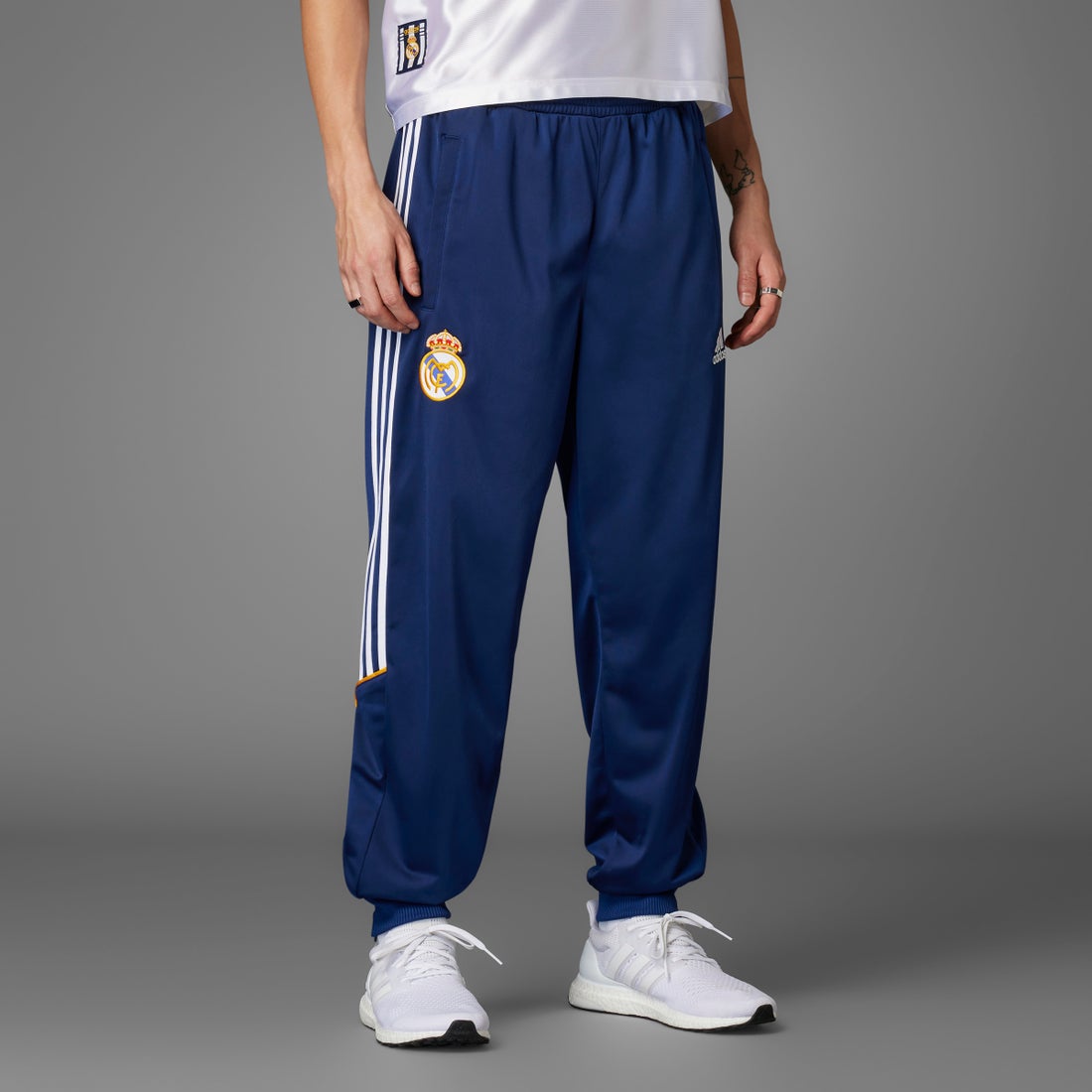 adidas レアルマドリード BRING BACK 99 トラックパンツ(ダークブルー