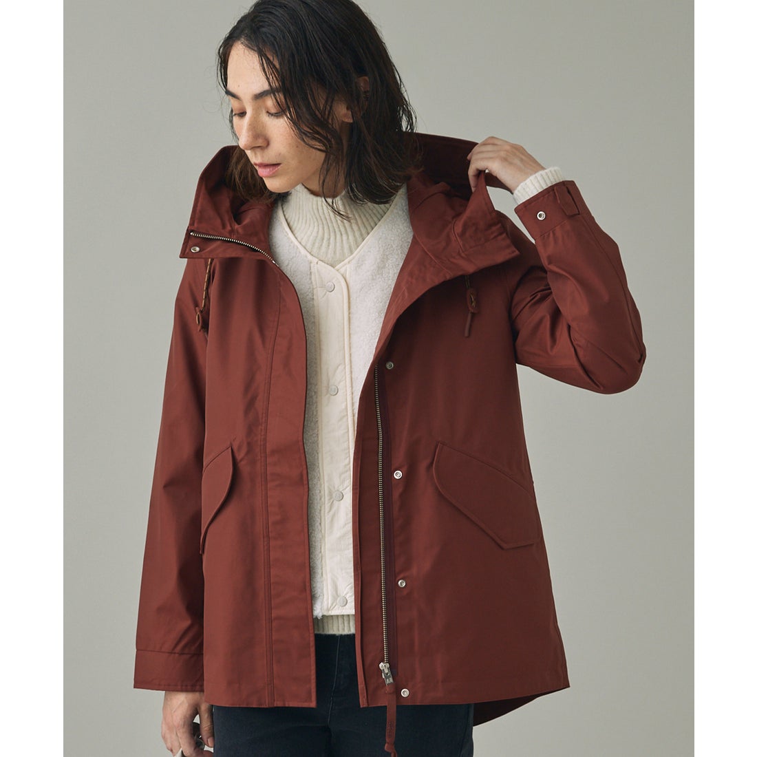 エーグル AIGLE 透湿防水 フィッシュテールフーデッドジャケット