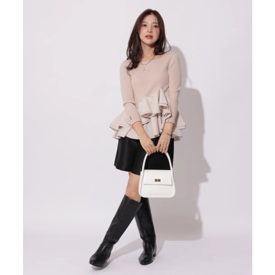 アプワイザー・リッシェ Apuweiser-riche 裾ひらりんリブニット （白