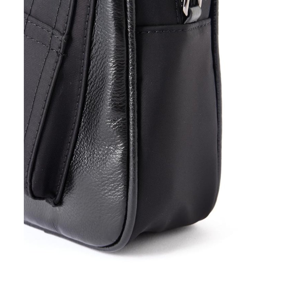 アヴィレックス AVIREX 《直営店限定》NYLON COMBI LEATHER SHOULDER