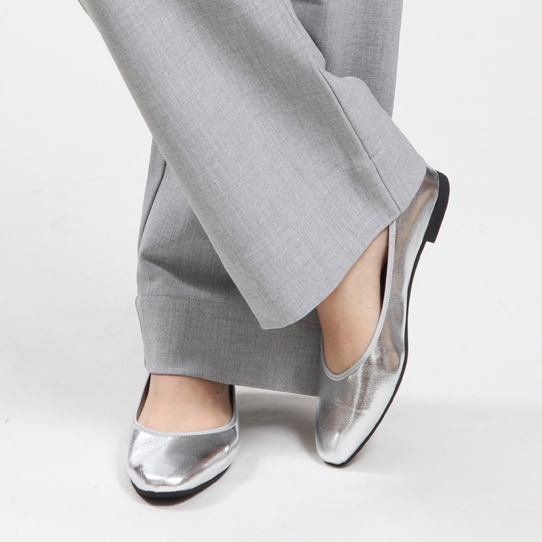 ベース BASE 日本製 超軽量パンプス （シルバー） -アウトレット通販