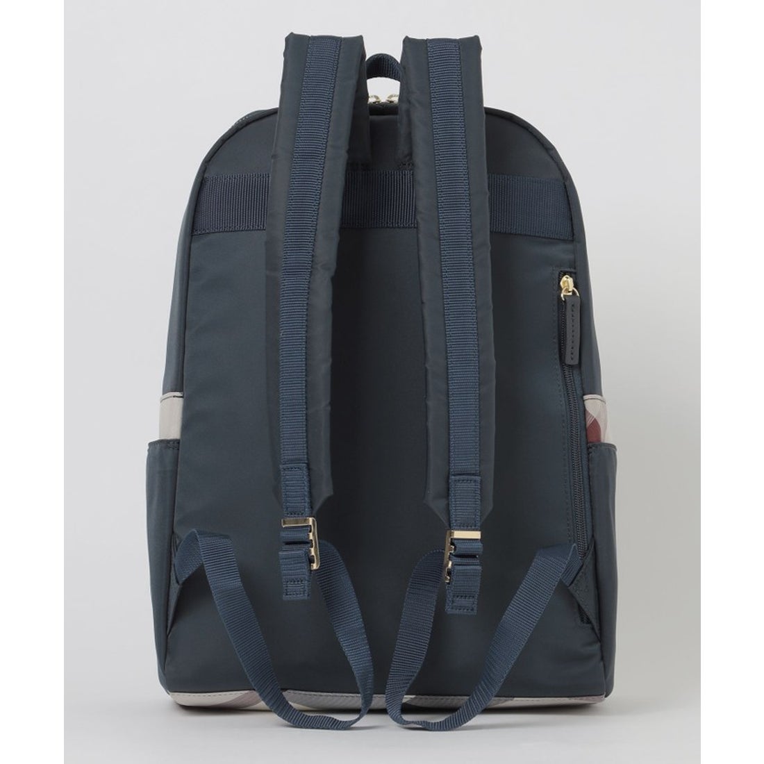 ブルーレーベルクレストブリッジ BLUE LABEL CRESTBRIDGE ナイロン