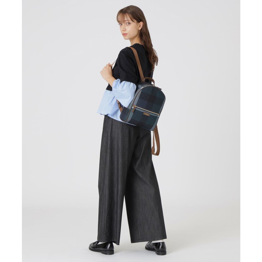 ブルーレーベル・クレストブリッジ BLUE LABEL CRESTBRIDGE クレスト