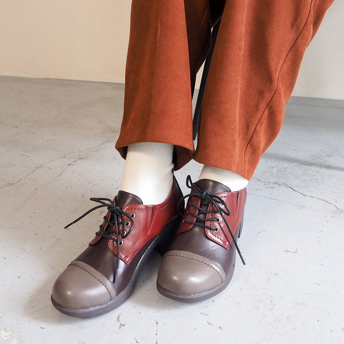 バイアシナガオジサン by あしながおじさん レースアップシューズ