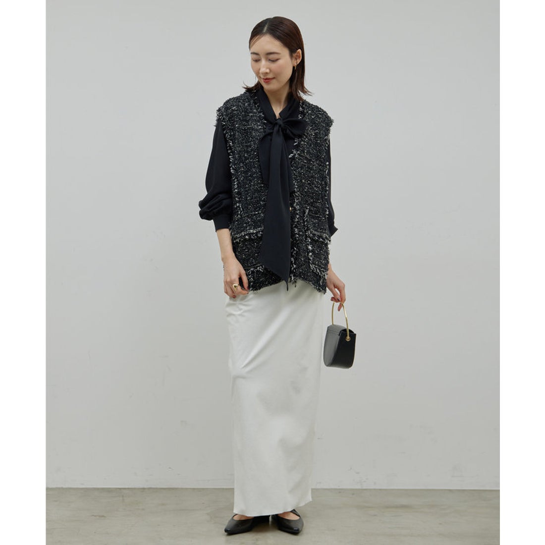 ガリャルダガランテ GALLARDAGALANTE ツイードジレ （black