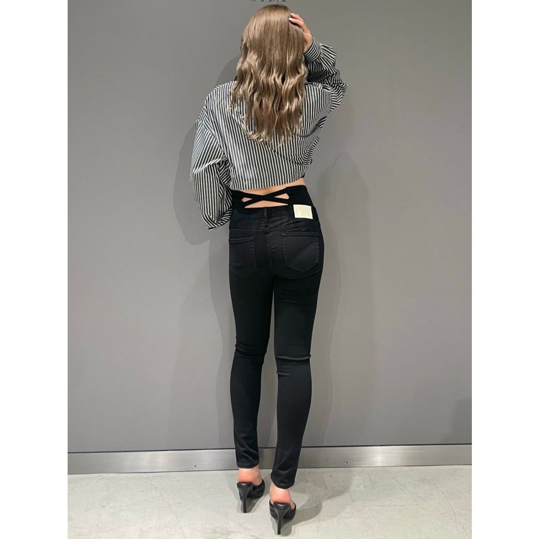 ジェイダ GYDA ハイウエストウエストクロススキニーデニムパンツ
