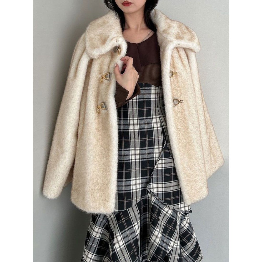 ダズリン dazzlin ビットフェイクファーミドルコート （オフホワイト