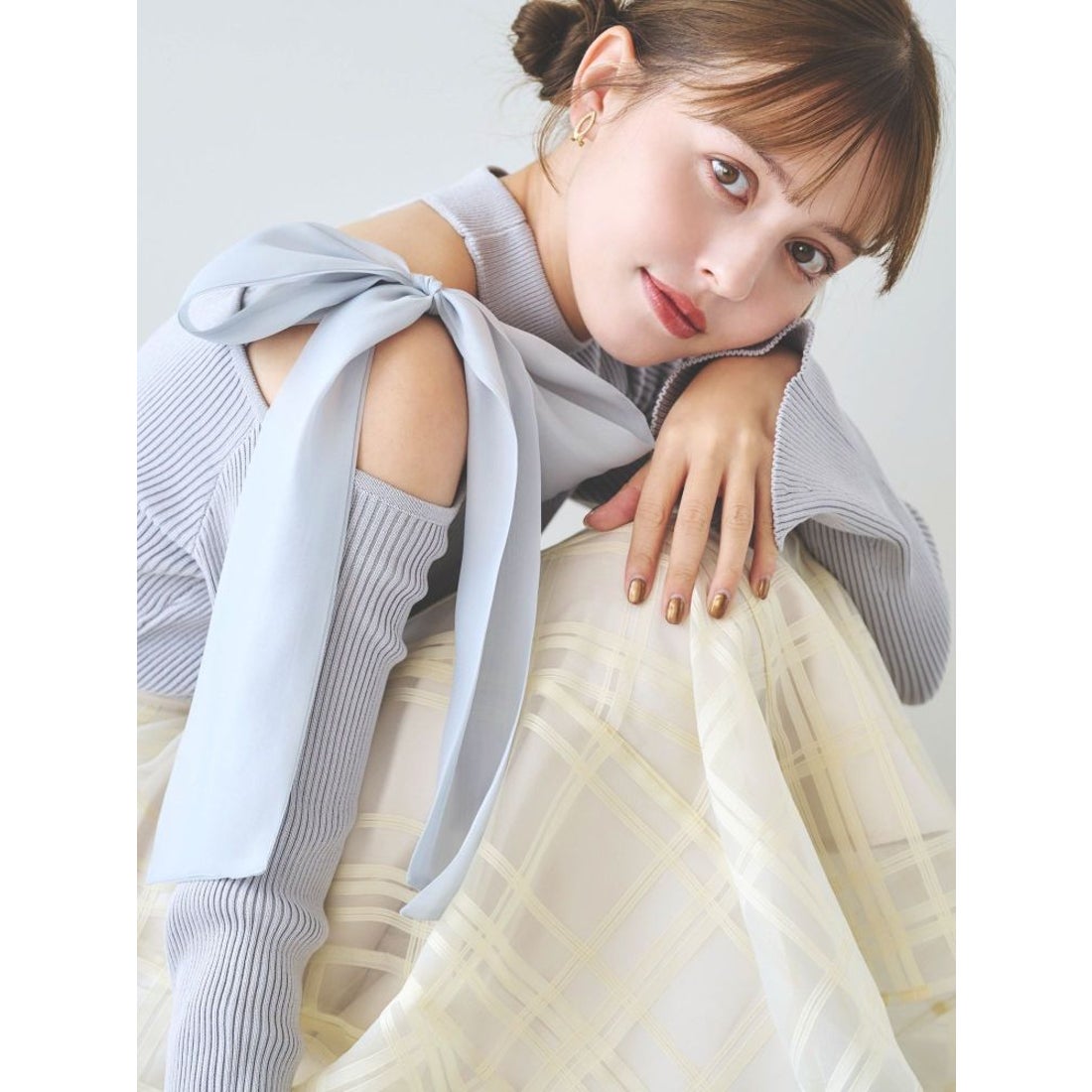 ダズリン dazzlin ワンショルリボンニットトップス （オフホワイト