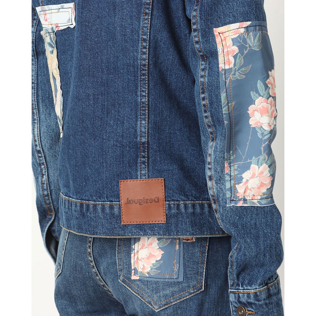 デシグアル Desigual 花柄パッチ付きレディーススリムデニムジャケット
