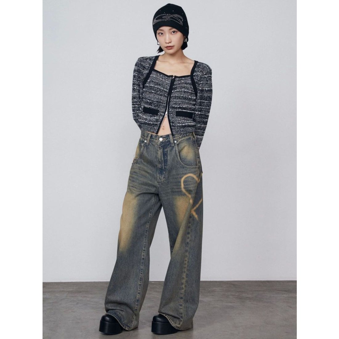 エモダ EMODA グラフィックルーズジーンズ （インディゴ） -靴