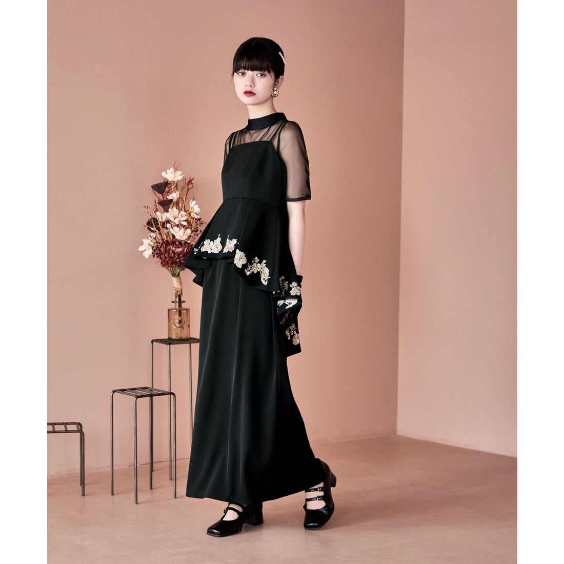 エトル etoll. 刺繍ペプラムビスチェ＆Iラインドレスセットアップ