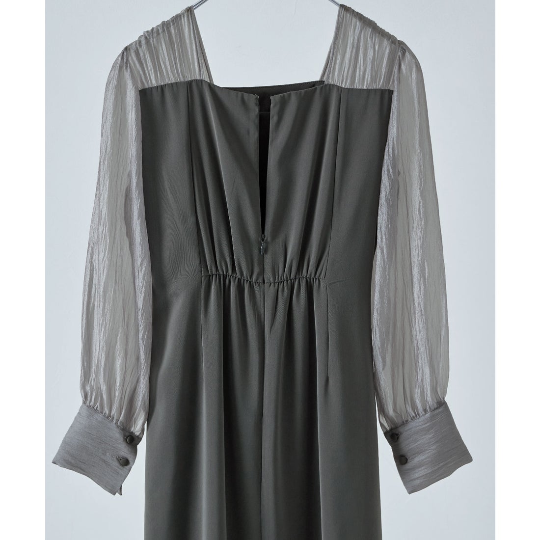 エトル etoll. ドレープデザインIラインドレス （ブラック×ベージュ